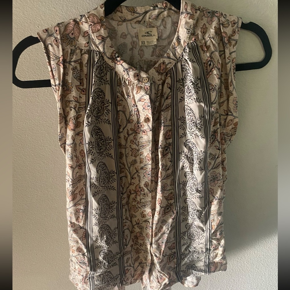 O'Neill Floral Button-Up Shirt Size XS